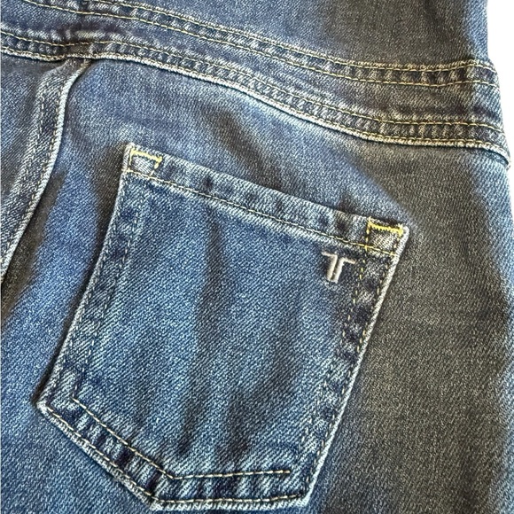 NEW Girls Tractr White Crochet Patch Multi Color Peace ☮️ Denim overalls Indigo - Picture 4 of 16